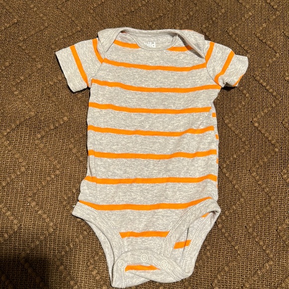 Short sleeve onesie - Picture 1 of 1
